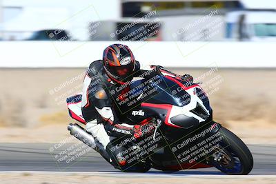 media/Jan-08-2022-SoCal Trackdays (Sat) [[1ec2777125]]/Turn 15 Inside (950am)/